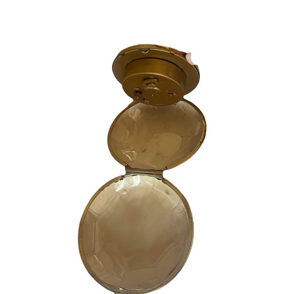 Vintage 1970’s Elgin Wind-up Compact Alarm Clock - Picture 6 of 6